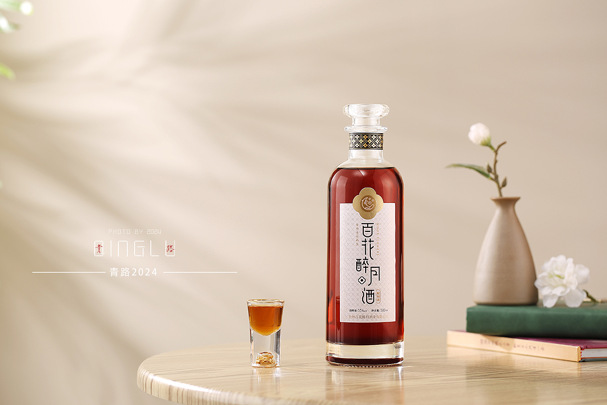 白酒摄影 | 百花醉月酒 | 配制酒 养生酒拍摄（图ZMzg1OTQzNzcy） - 产品摄影 - 站酷设计师青路原创素材 - 站酷ZCOOL