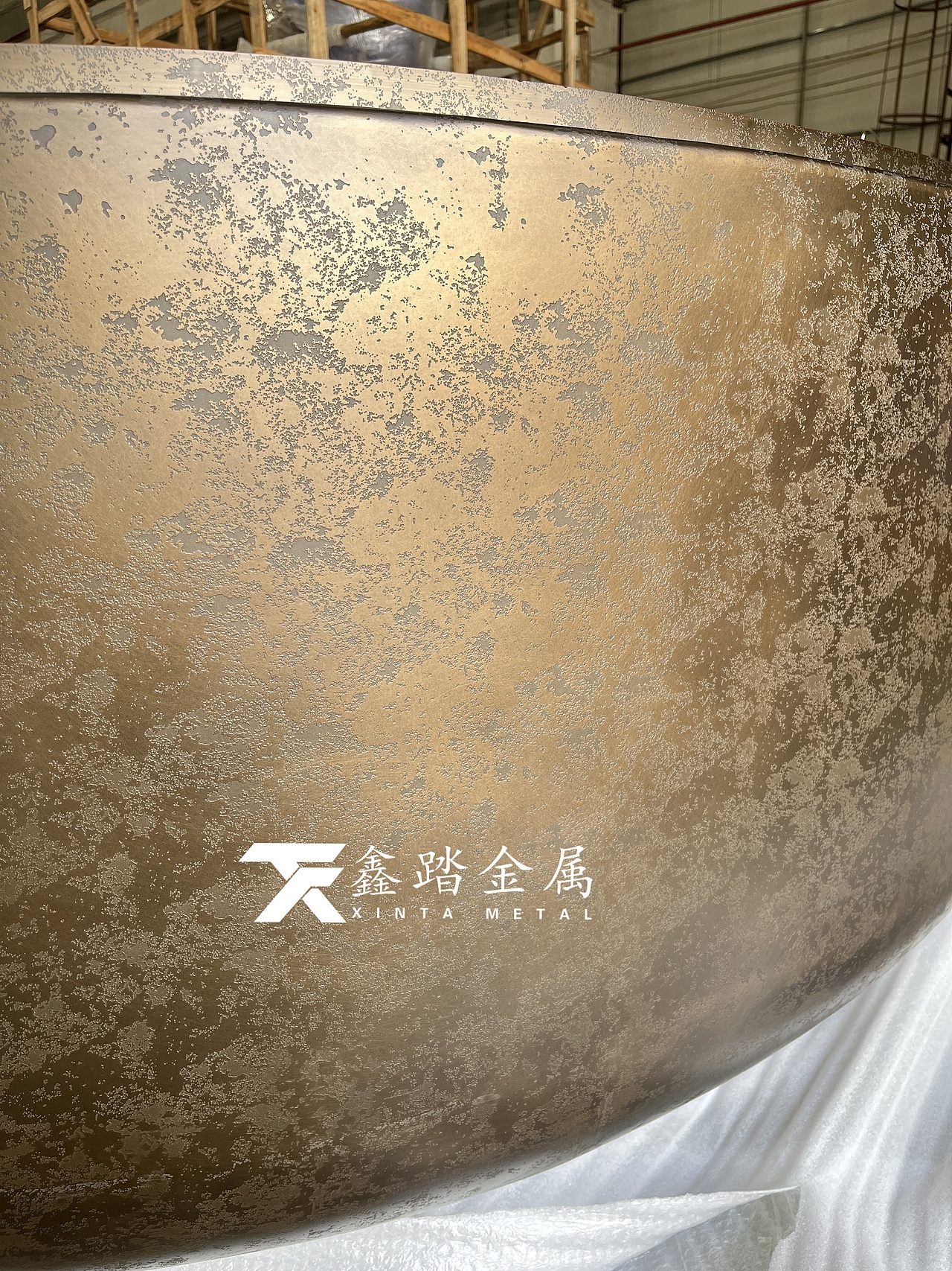 仿古铜不锈钢蚀刻洗手台装饰复古之美尽在其中（图ZMzg2MDAyOTA0） - 生活用品 - 站酷设计师异形金属制品雕塑原创素材 - 站酷ZCOOL