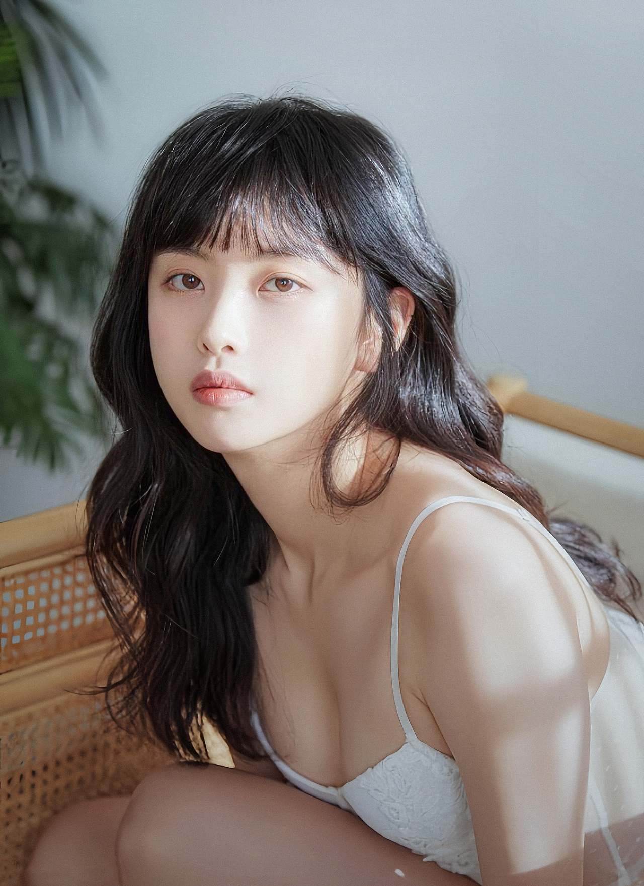 发呆（图ZMzg2MDY5OTY4） - 人像摄影 - 站酷设计师摄影师冯浩原创素材 - 站酷ZCOOL