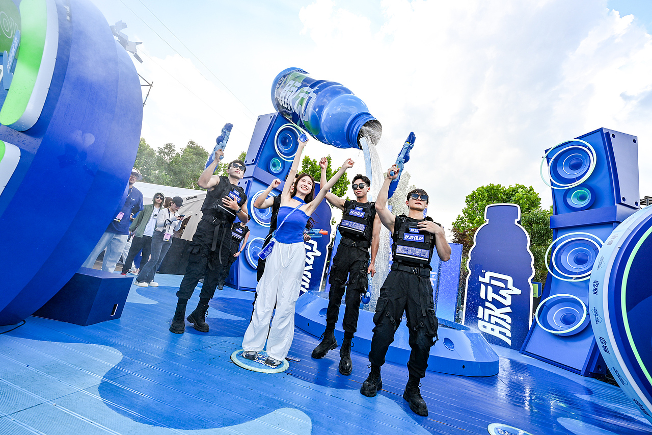 脉动·草莓音乐节（图ZMzg2MTE1MTYw） - 其他空间 - 站酷设计师不是美术馆原创素材 - 站酷ZCOOL