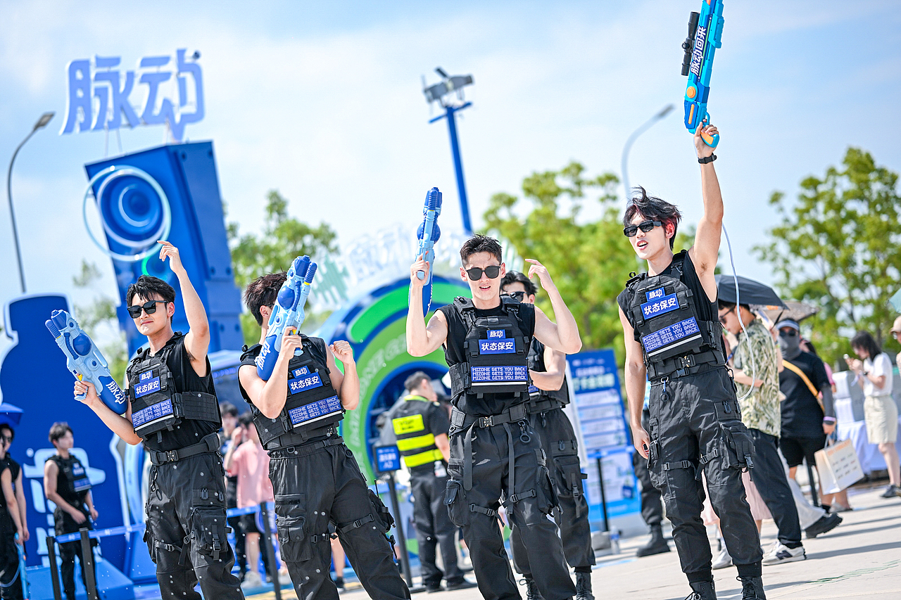 脉动·草莓音乐节（图ZMzg2MTE1Njg0） - 其他空间 - 站酷设计师不是美术馆原创素材 - 站酷ZCOOL