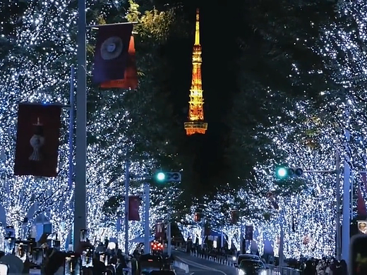 《光语呢喃：聆听灯光艺术的无声诉说》