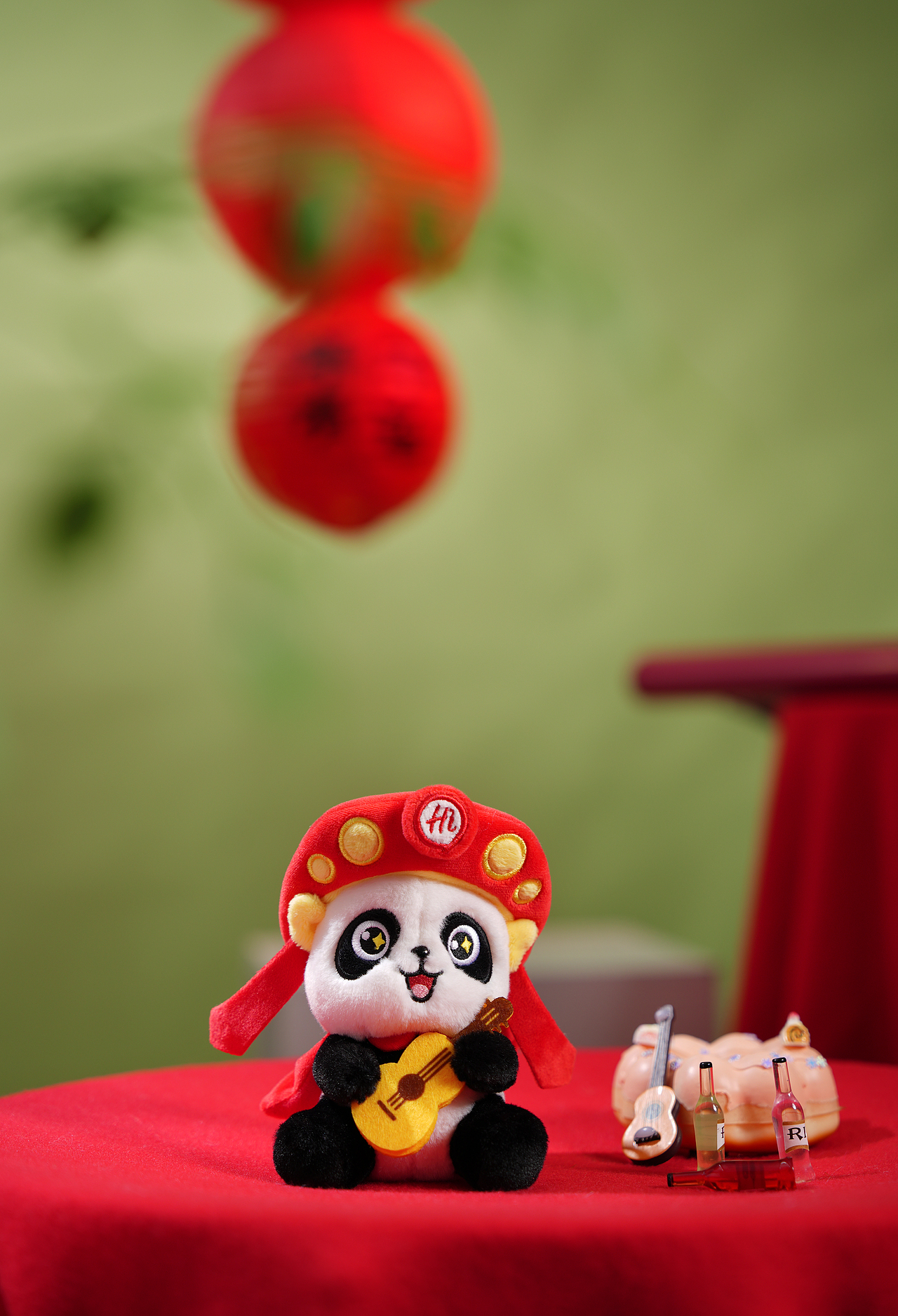 海底捞30周年小捞捞玩偶场景图（图ZMzg2MzA1NTM2） - 产品摄影 - 站酷设计师東仔原创素材 - 站酷ZCOOL