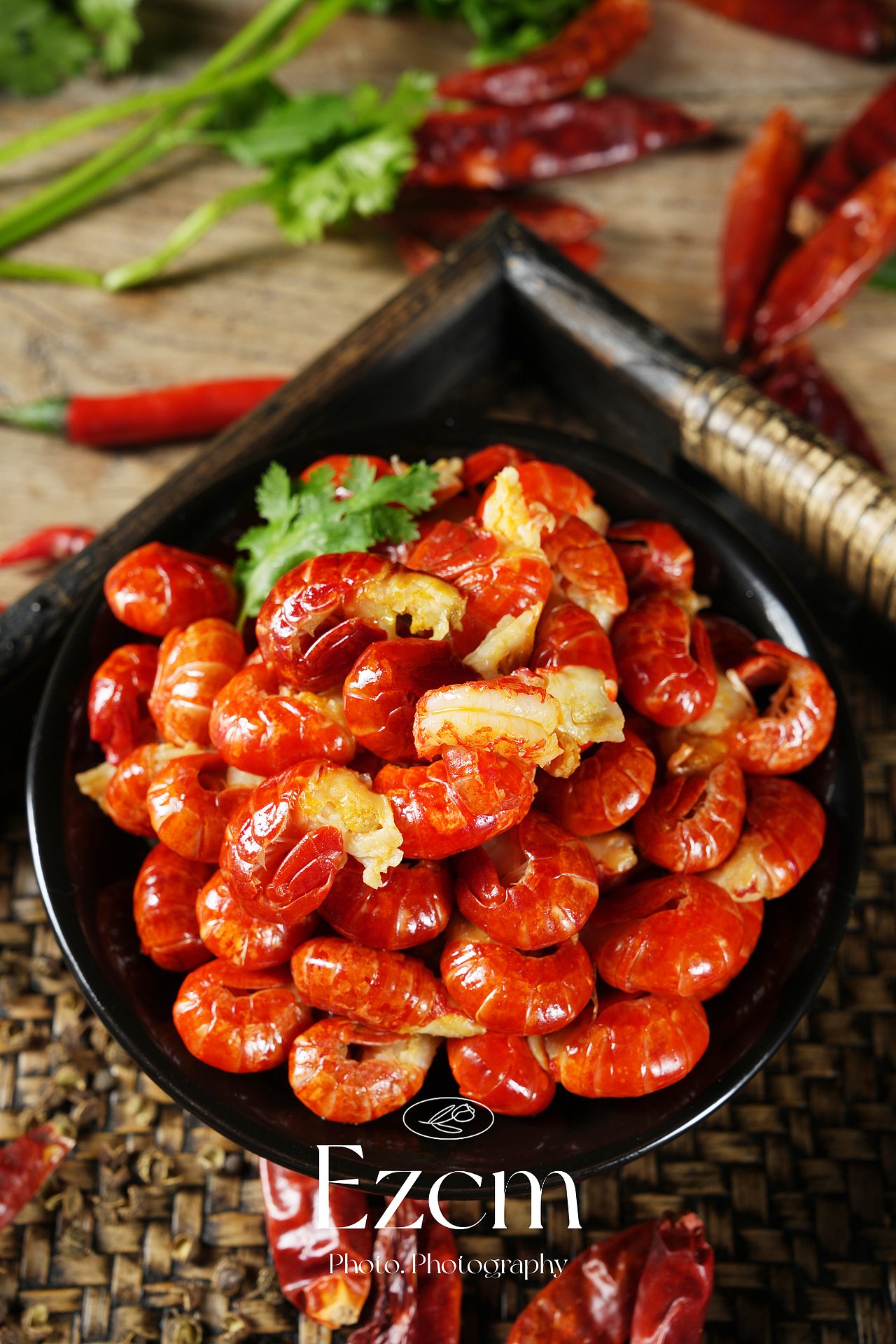 麻辣小龍蝦食品拍攝（圖ZMzg2MzU3NzY0） - 美食攝影 - 站酷設(shè)計(jì)師藝卓傳媒原創(chuàng)素材 - 站酷ZCOOL