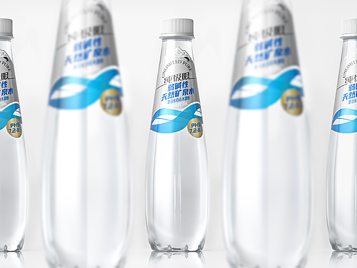纯极限×戎鹤 | 天然矿泉水品牌+产品视觉全案