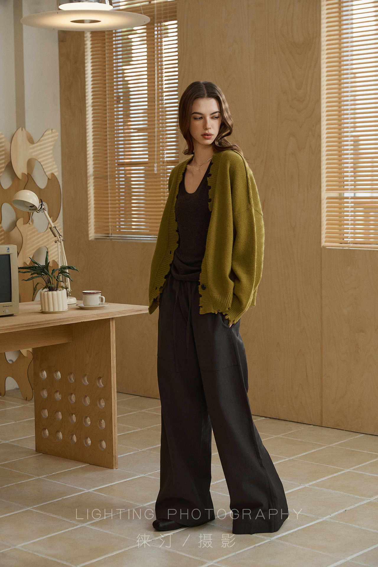 中古风服装摄影/复古风场景（图ZMzg2NDUwNDU2） - 人像摄影 - 站酷设计师徕汀服装摄影原创素材 - 站酷ZCOOL