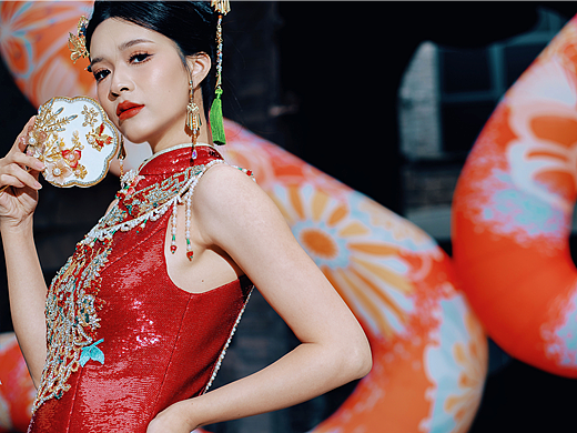 美丽佳人与传统文化的不解之缘