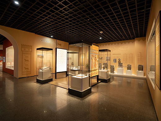 穿越战火 对话千年丨叙利亚古代文物精品展—西安站