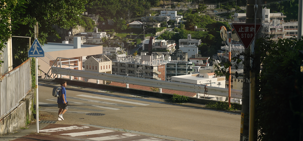 日本街头的动漫场景