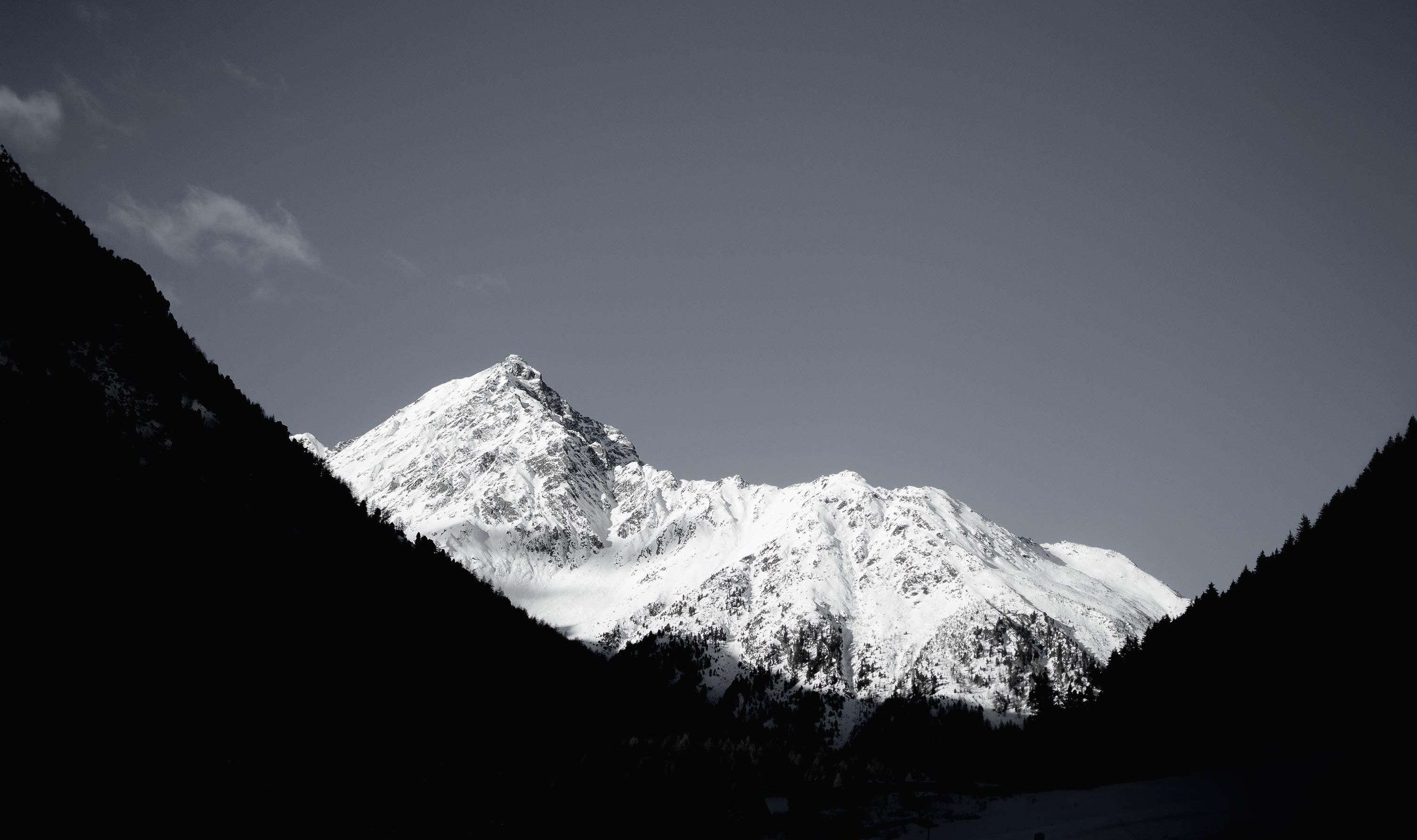 TOM日记的个人主页（封面预览） - 主页封面设置 - 站酷设计师TOM日记原创素材 - 站酷ZCOOL