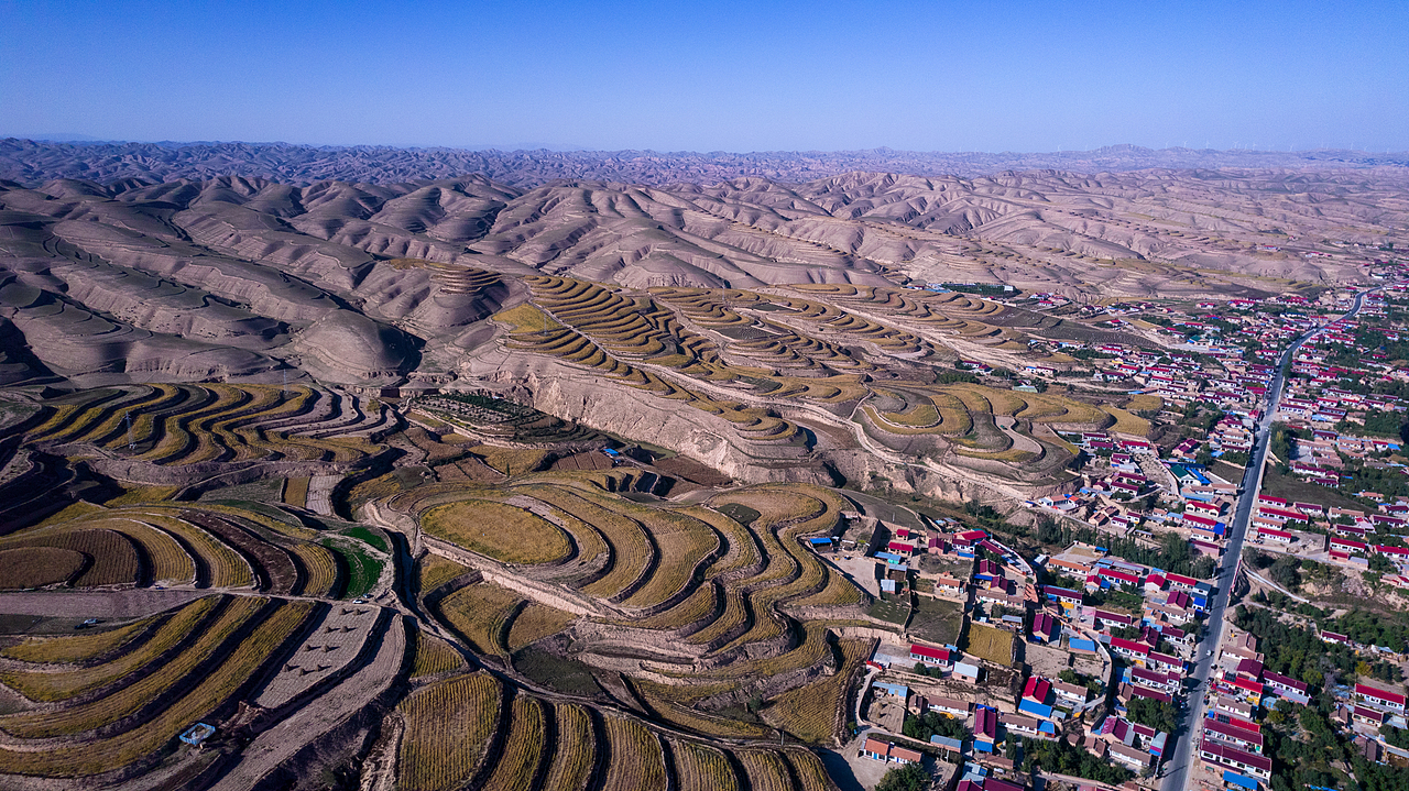 寧夏海原縣關(guān)橋新農(nóng)村（圖ZMzg2NzMzNDEy） - 人文/紀(jì)實(shí)攝影 - 站酷設(shè)計師蕭關(guān)麥客原創(chuàng)素材 - 站酷ZCOOL