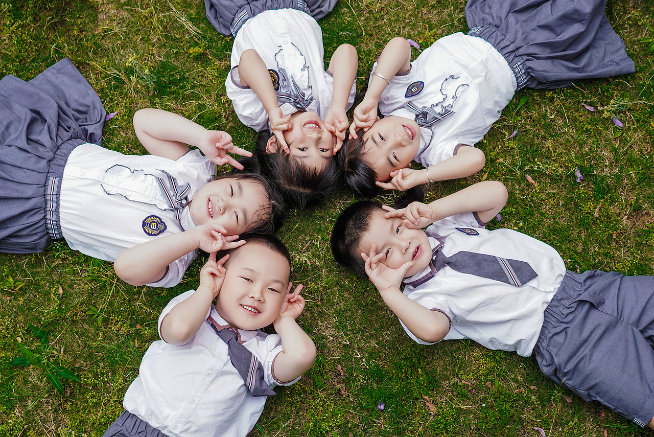 幼儿园毕业季案例展示（图ZMzg2ODYwMzQw） - 其他 - 站酷设计师零一视觉设计原创素材 - 站酷ZCOOL