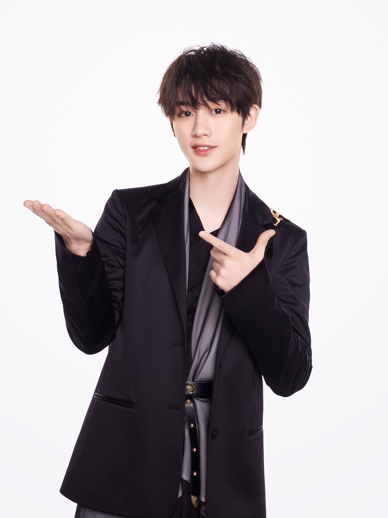 修图｜时代少年团（图ZMzg2OTE4MTA0） - 修图/后期 - 站酷设计师单子轩原创素材 - 站酷ZCOOL