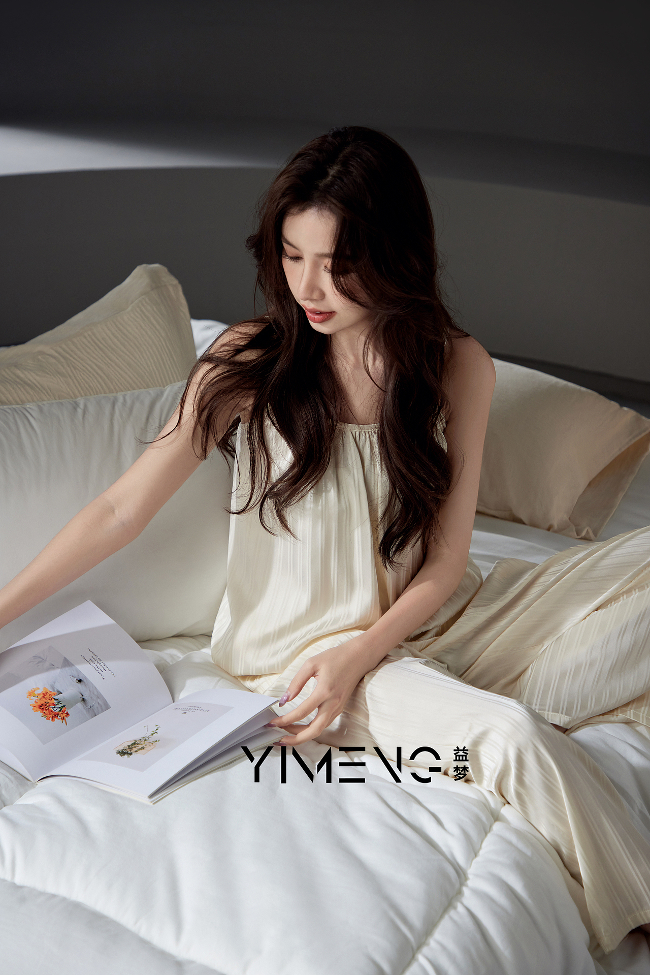 广州家居服拍摄 | 性感冰丝（图ZMzg2OTg0NTA4） - 产品摄影 - 站酷设计师摄影师益梦原创素材 - 站酷ZCOOL