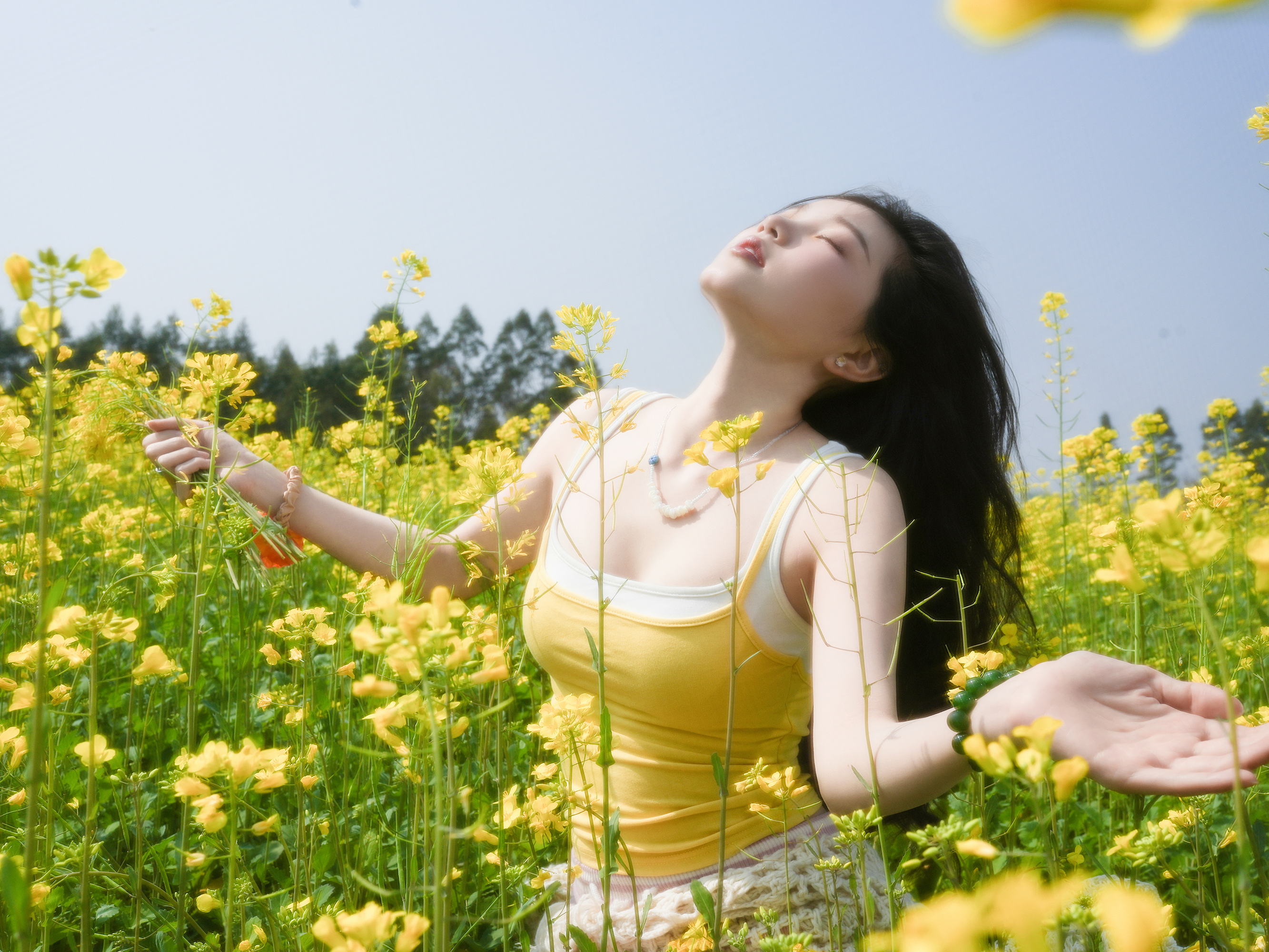 美女3