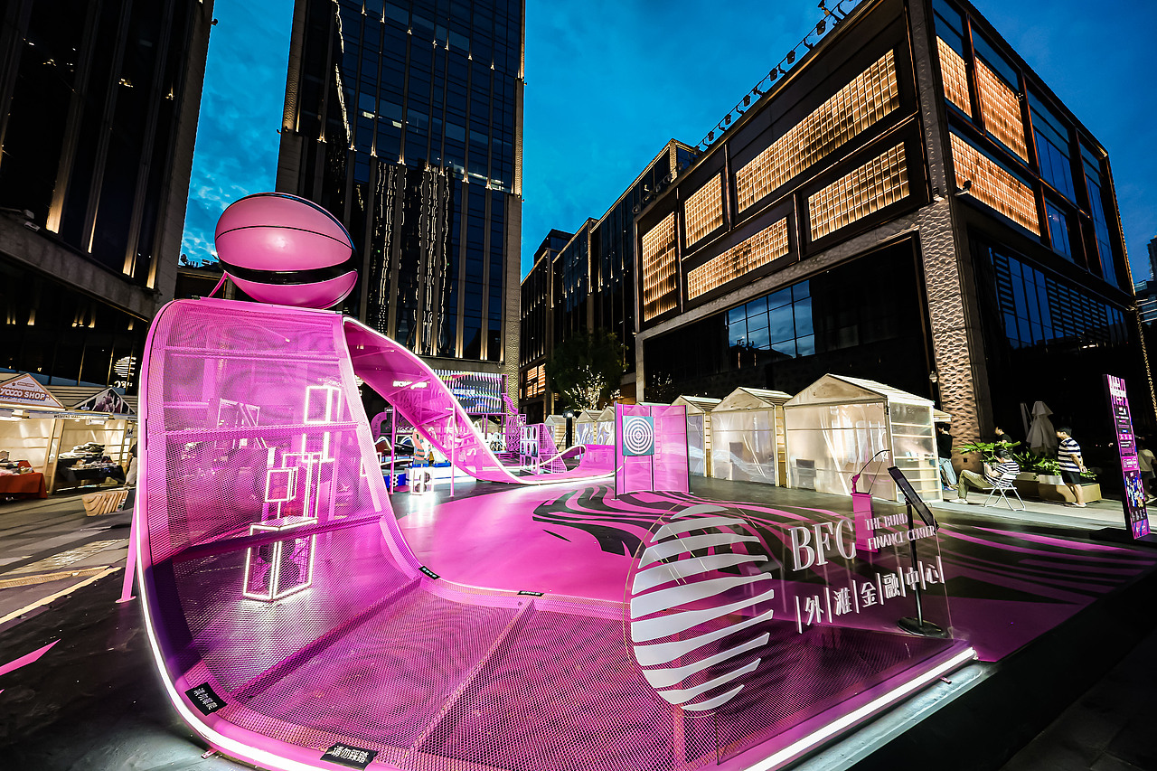 BFC外灘潮流季（圖ZMzg3MDcxMzQ0） - 展陳設計 - 站酷設計師圣德創(chuàng)意原創(chuàng)素材 - 站酷ZCOOL