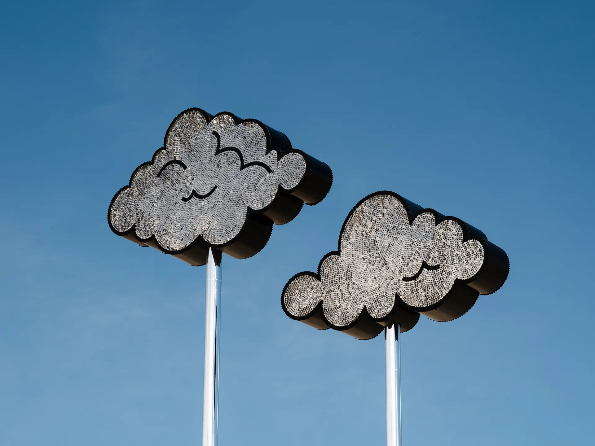 Unsui (Mirror)，Sanford Biggers