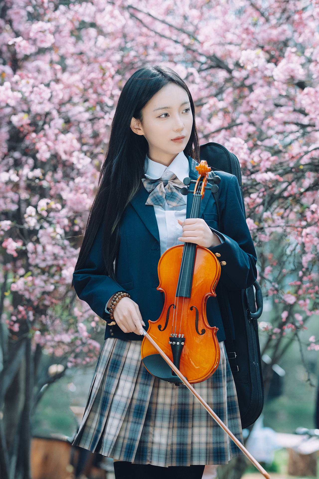 又到了海棠花🌸开的季节（图ZMzg3MTQzMTMy） - 人像摄影 - 站酷设计师胖虎自有妙计原创素材 - 站酷ZCOOL