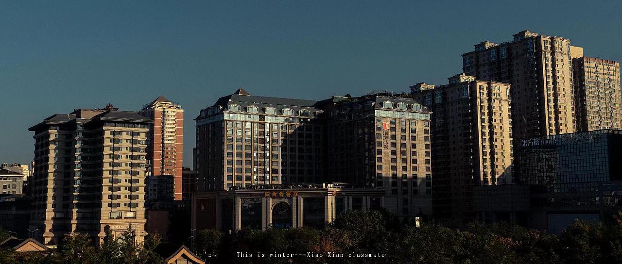 西安-波光粼粼，像是无数破碎的梦境