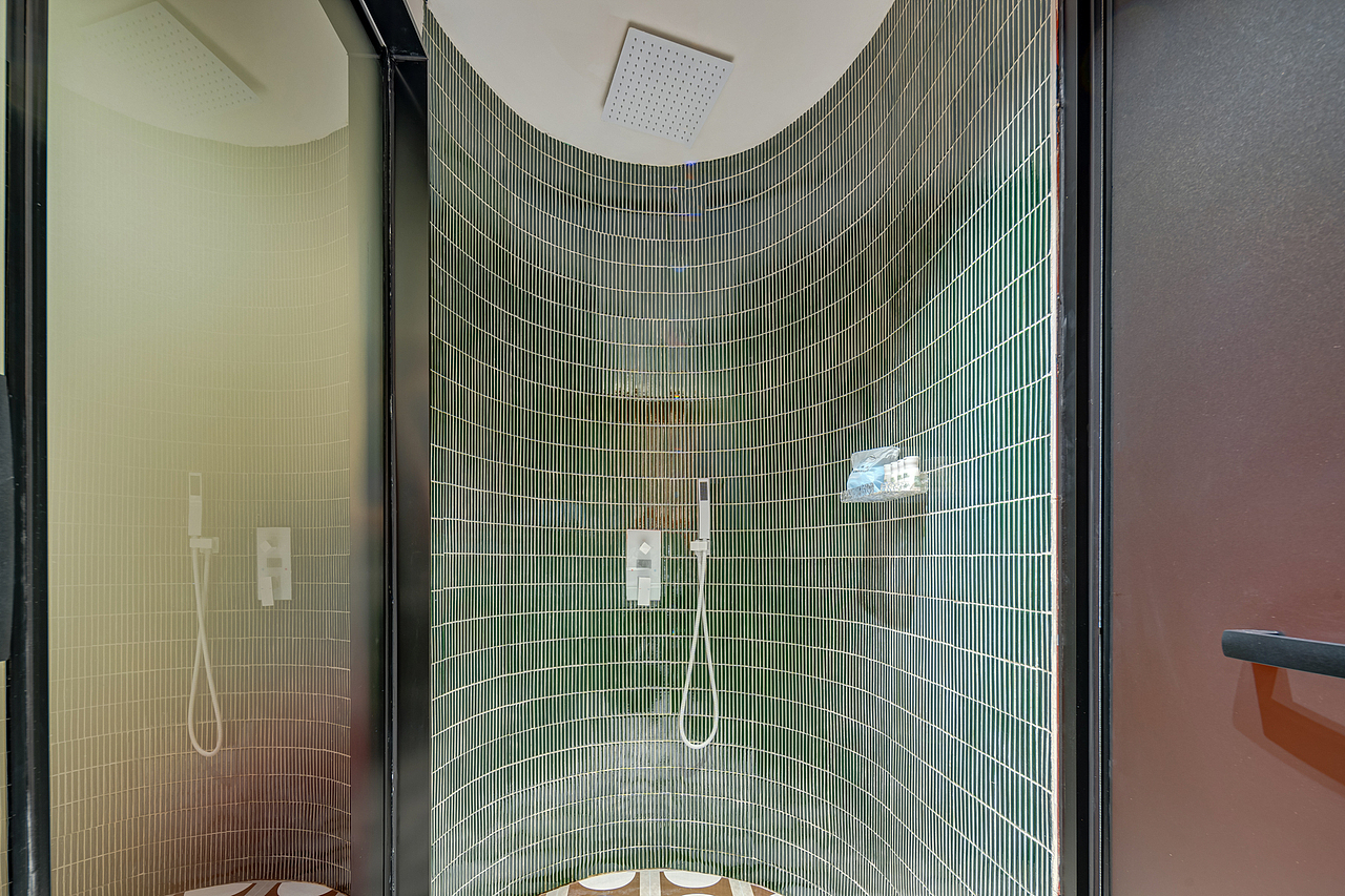 呼伦贝尔海拉尔云智慧酒店（图ZMzg3Mjc1OTMy） - 环境/建筑摄影 - 站酷设计师拍房子的何亮原创素材 - 站酷ZCOOL