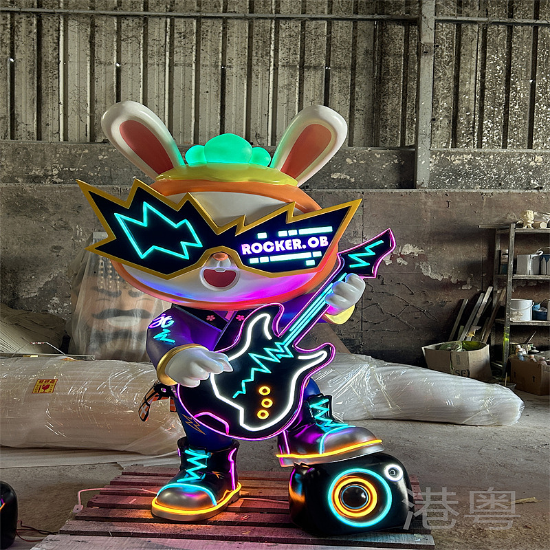 灯光艺术IP吉祥物卡通雕塑装置