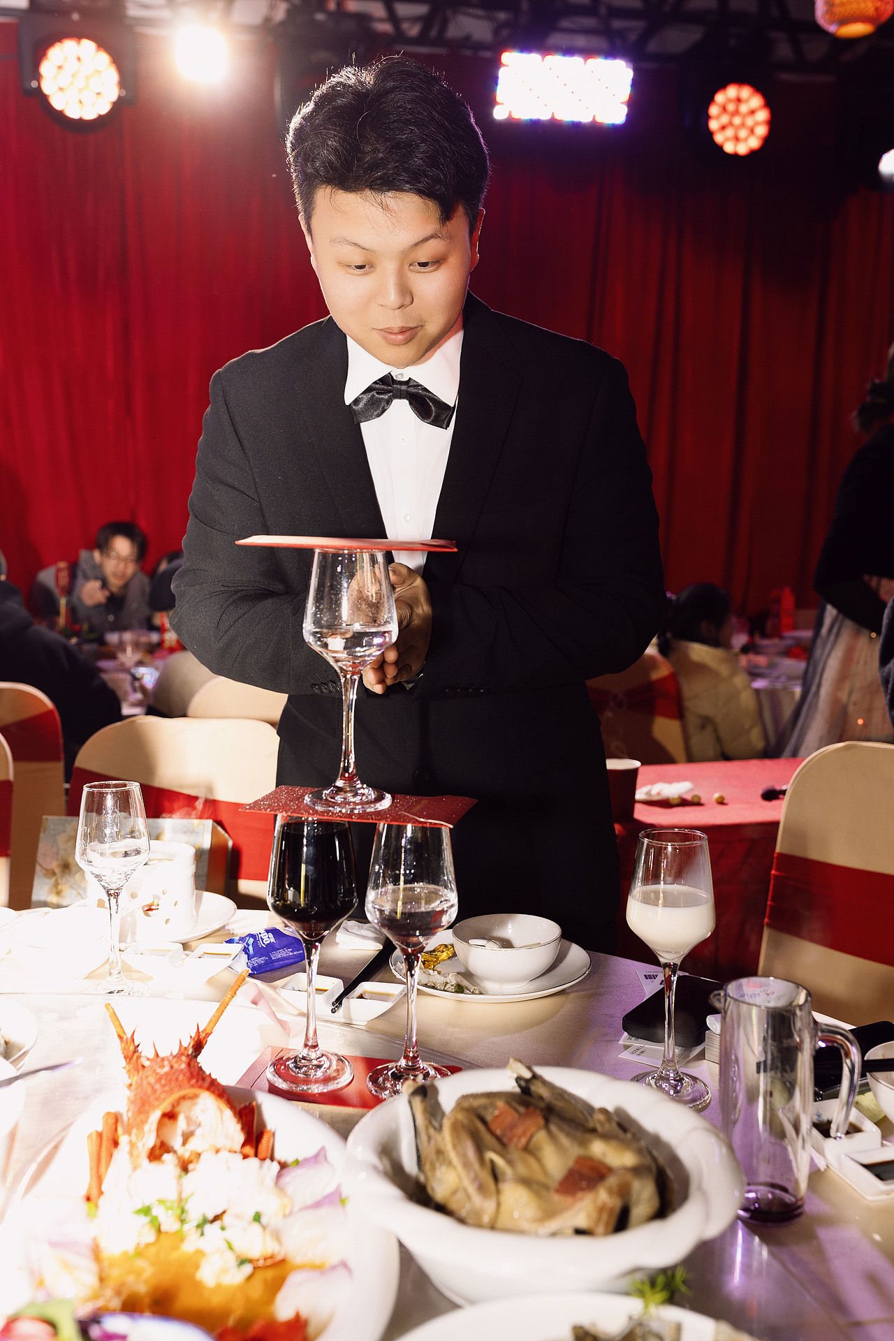 婚礼群像的含金量! 萧山接亲婚礼（图ZMzg3MzAxODYw） - 婚礼摄影 - 站酷设计师秋咔咔原创素材 - 站酷ZCOOL