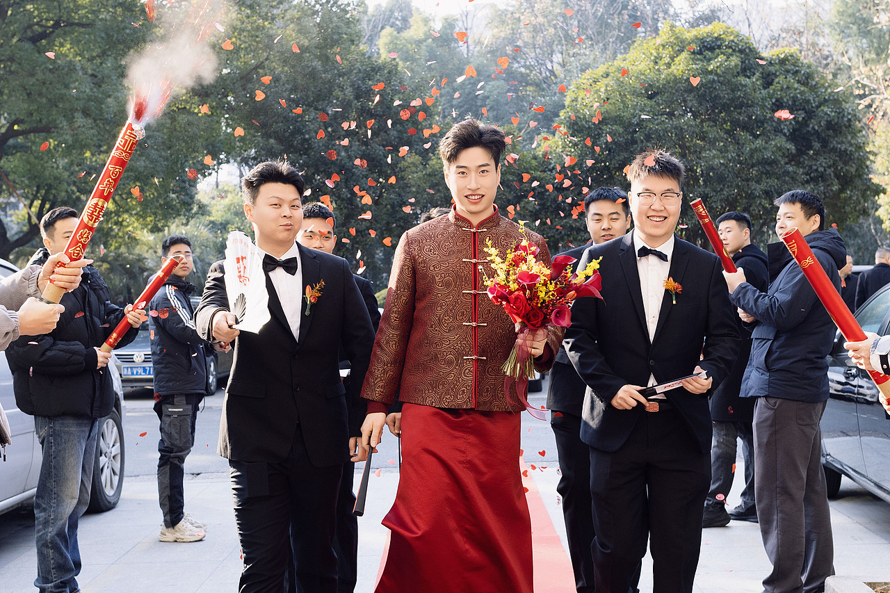 婚礼群像的含金量! 萧山接亲婚礼（图ZMzg3MzAxNzI4） - 婚礼摄影 - 站酷设计师秋咔咔原创素材 - 站酷ZCOOL