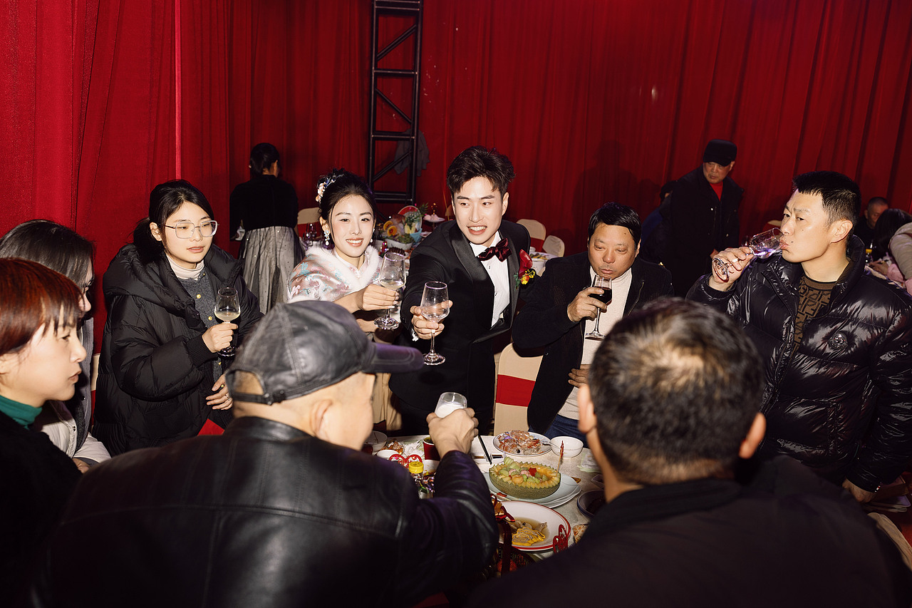 婚礼群像的含金量! 萧山接亲婚礼（图ZMzg3MzAxODU2） - 婚礼摄影 - 站酷设计师秋咔咔原创素材 - 站酷ZCOOL