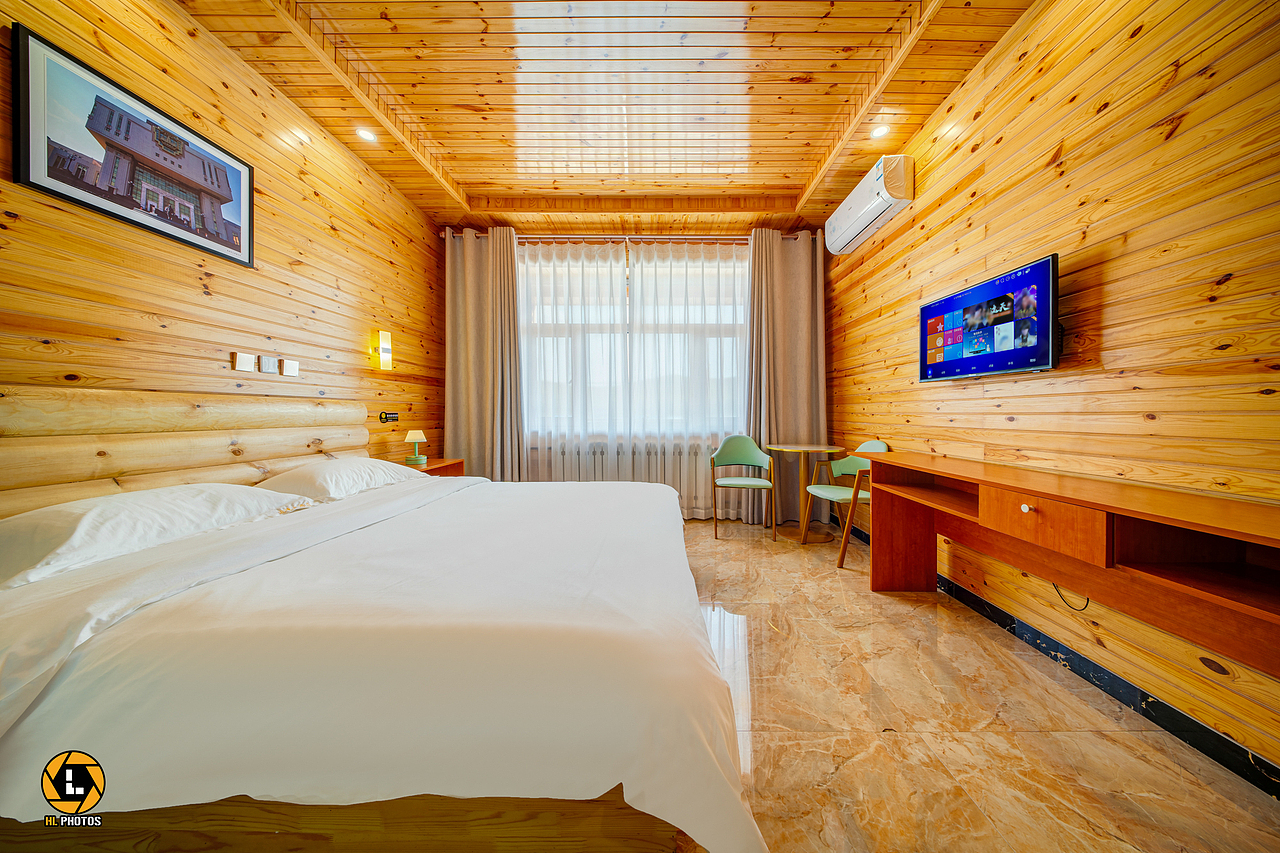 额尔古纳七卡边疆大酒店