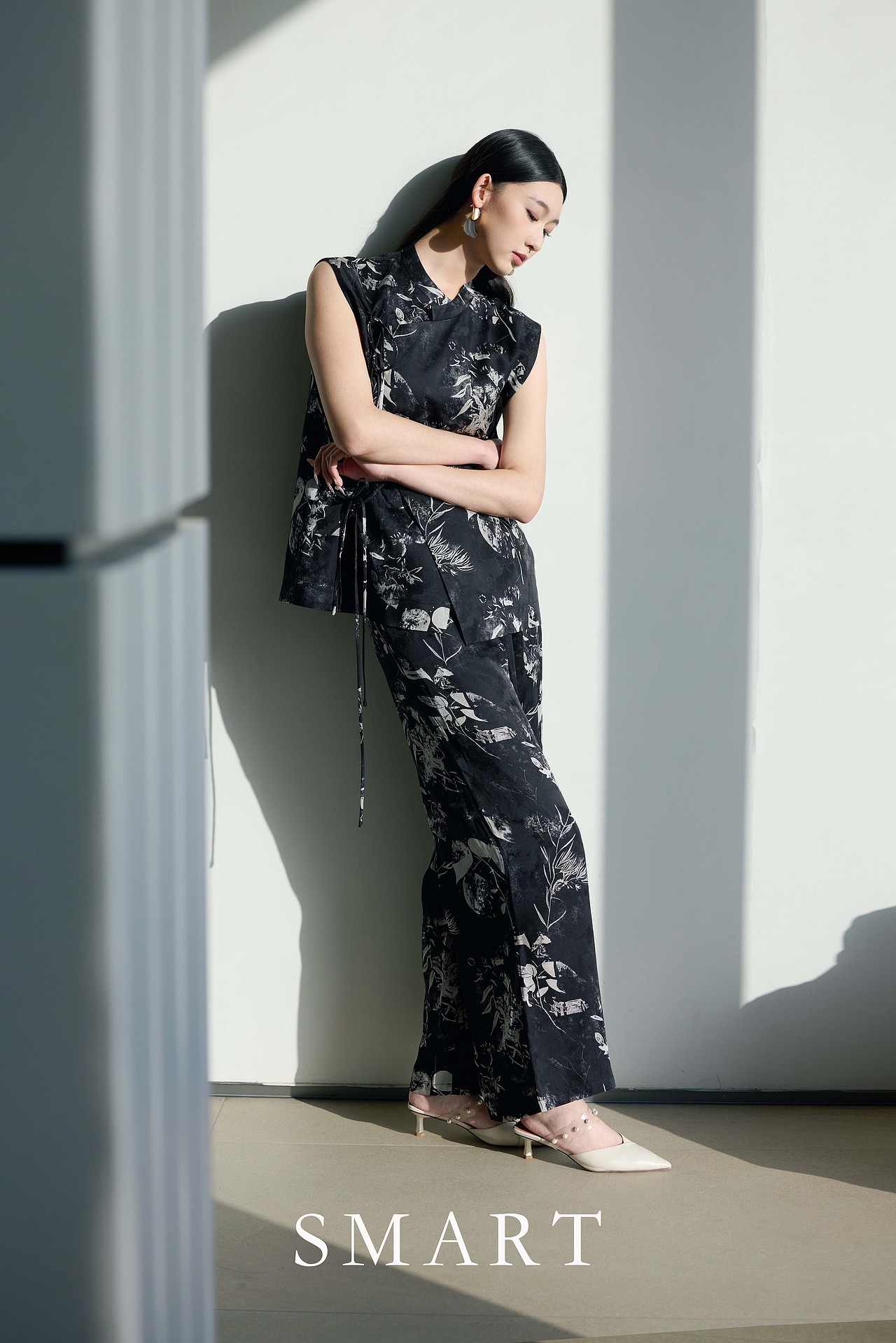 我拍的新中式女裝（圖ZMzg3Mzk0NzY0） - 產(chǎn)品攝影 - 站酷設(shè)計(jì)師攝影師白戒一原創(chuàng)素材 - 站酷ZCOOL