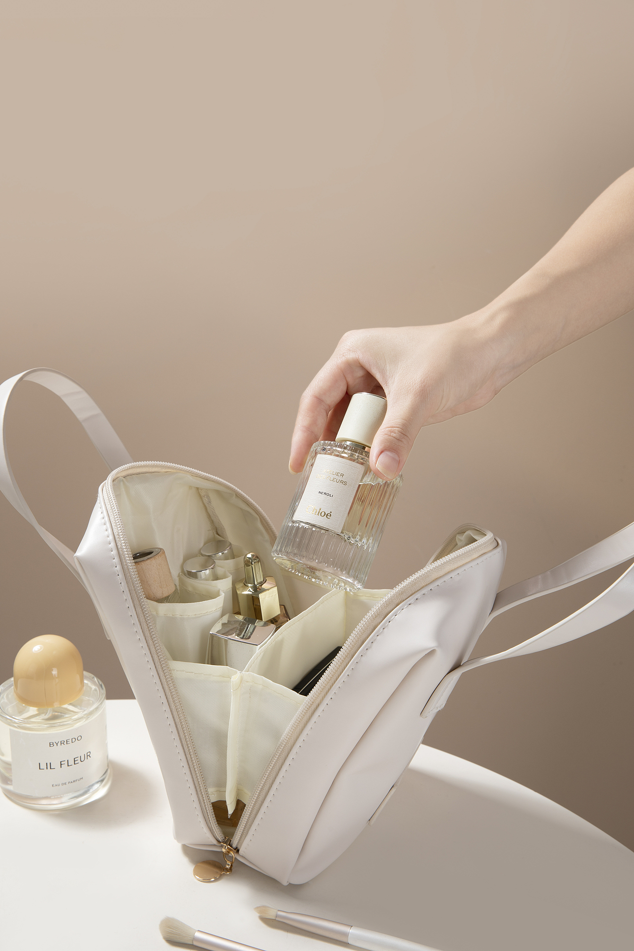 手提化妆收纳包の静物拍摄