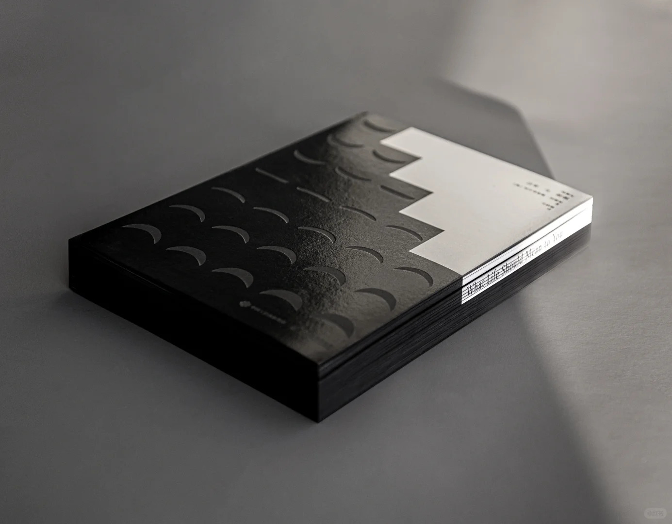 隐藏在设计叙事里的视觉隐喻-《自卑与超越》书籍设计｜365天的好设计NO.52（图ZMTUwNDc3NzI=） - 观点 - 站酷设计师站酷资讯原创素材 - 站酷ZCOOL