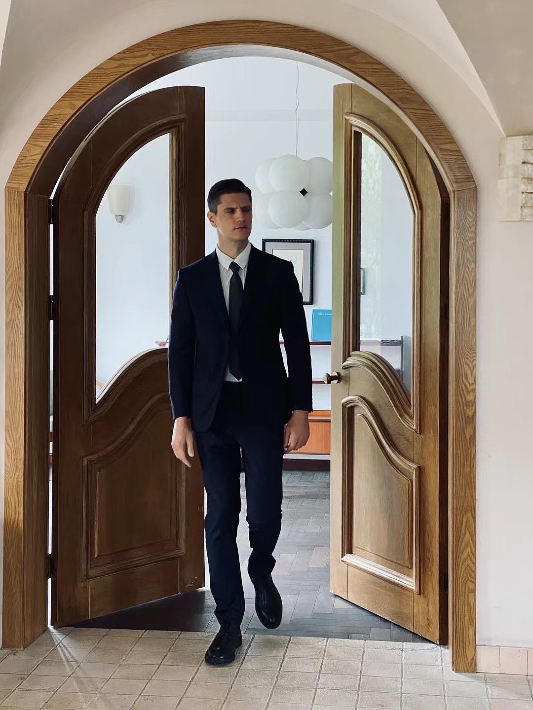 西装（图ZMzg3NTcwNDIw） - 品牌 - 站酷设计师哈维视觉峰子原创素材 - 站酷ZCOOL