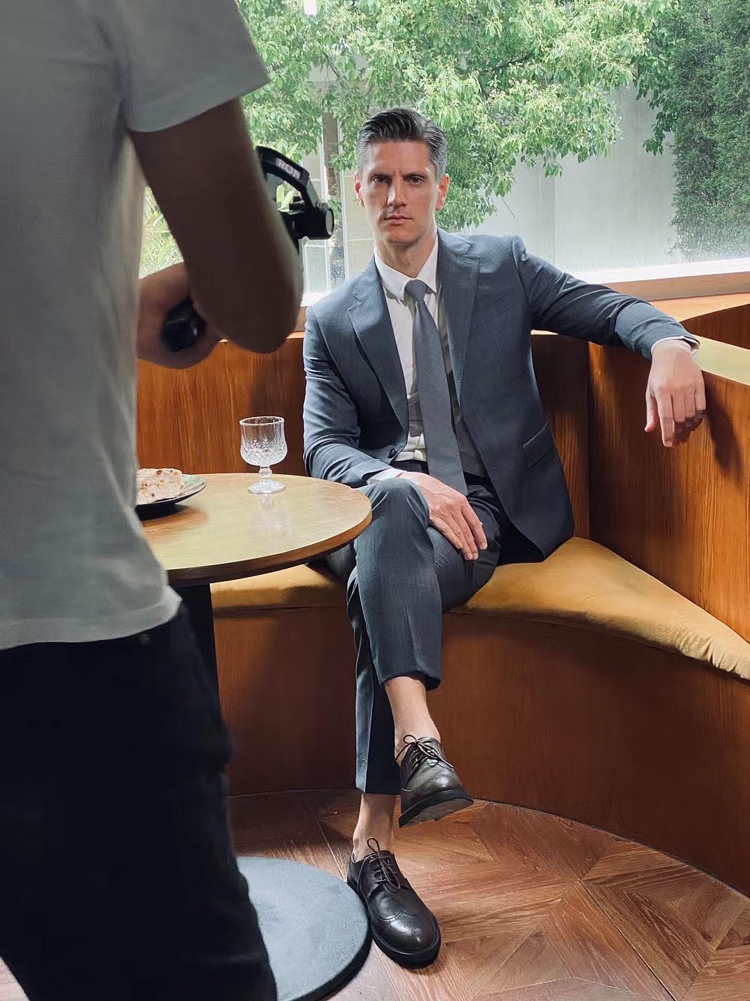 西装（图ZMzg3NTcwNDI4） - 品牌 - 站酷设计师哈维视觉峰子原创素材 - 站酷ZCOOL