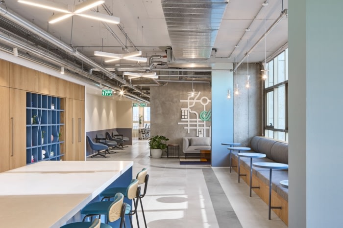 为了增加温暖和自然质感 橡木风格被无缝融入设计中（图ZMTUwNDgxMTY=） - 资讯 - 站酷设计师凯悦办公装修原创素材 - 站酷ZCOOL