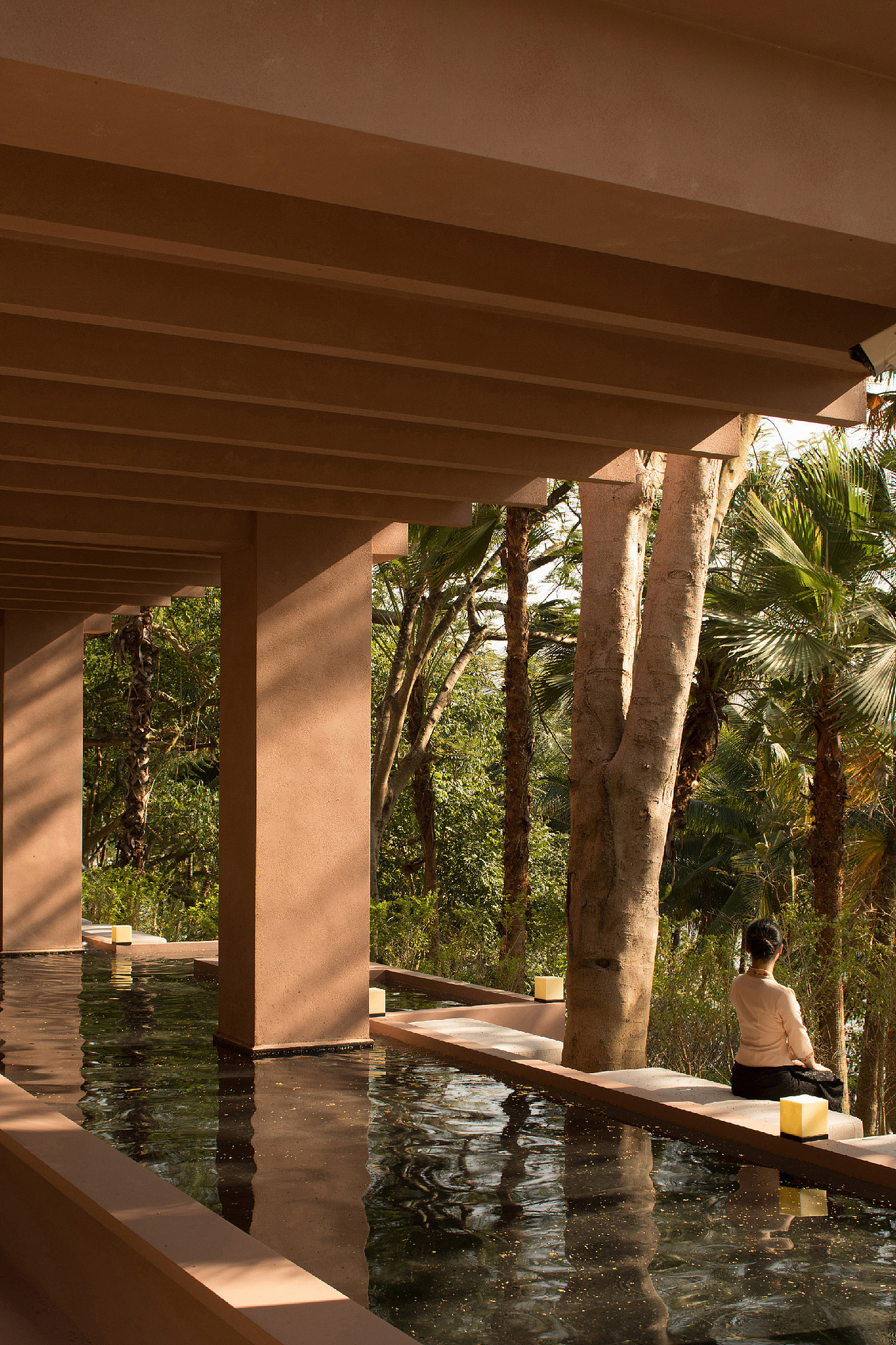 「隐逸出世,安享秘境」
Secluded Serenity, A Sanctuary of Tranquility