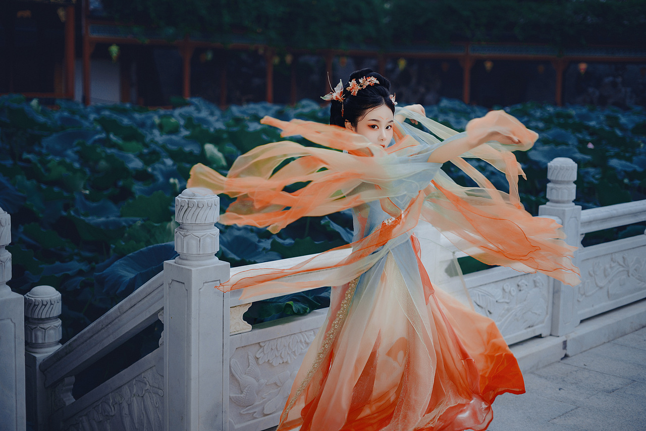 古风人像创作，汉服摄影写真。（图ZMzg3NjEyOTMy） - 时尚/艺术摄影 - 站酷设计师摄影师森明原创素材 - 站酷ZCOOL