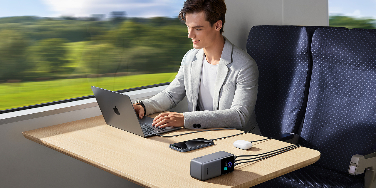 【UGREEN Nexode Power Bank 】产品渲染（图ZMzg3NjE4ODU2） - 产品 - 站酷设计师微胖的橘猫原创素材 - 站酷ZCOOL