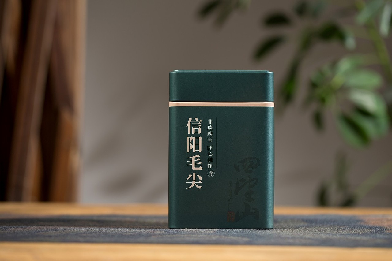 四望山信阳毛尖铁盒包装-产品拍摄（图ZMzg3NjMzNzAw） - 产品摄影 - 站酷设计师艺术联盟原创素材 - 站酷ZCOOL