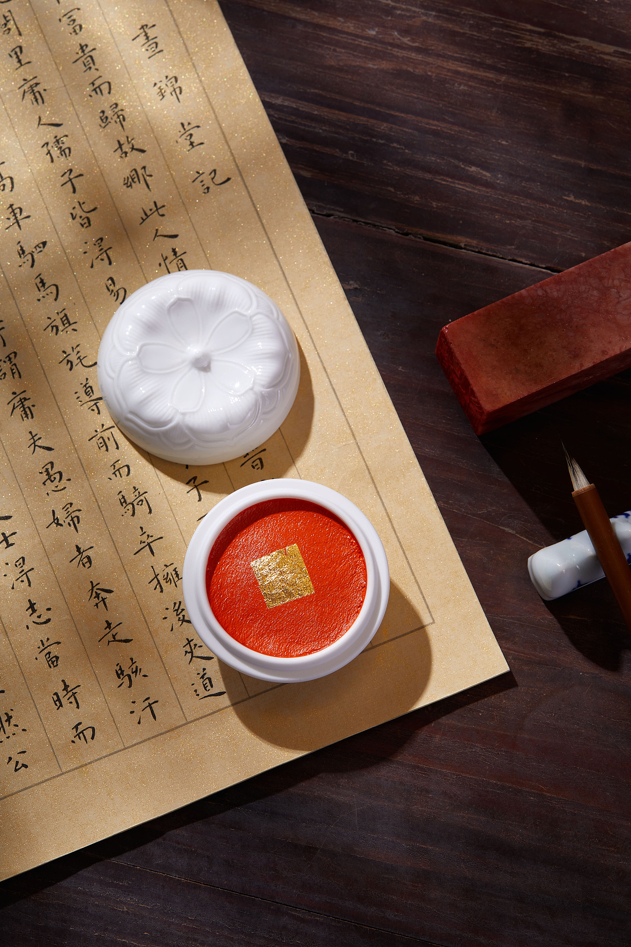 非遗技艺 漳州三宝之漳州八宝印泥拍摄（图ZMzg3NjgwMTUy） - 产品摄影 - 站酷设计师阿锋阿锋阿锋原创素材 - 站酷ZCOOL