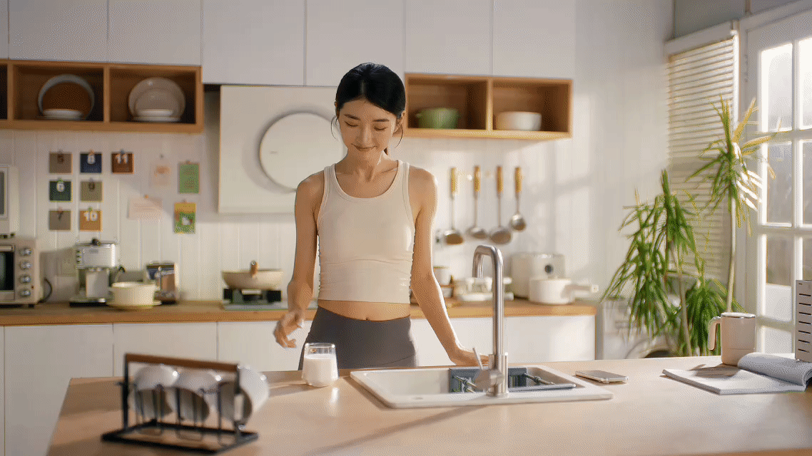 TVC拍摄案例｜凸凸棉卫生巾品牌TVC✖️加号导（图ZMzg3Njk5NTUy） - 产品摄影 - 站酷设计师加号视觉供应商原创素材 - 站酷ZCOOL