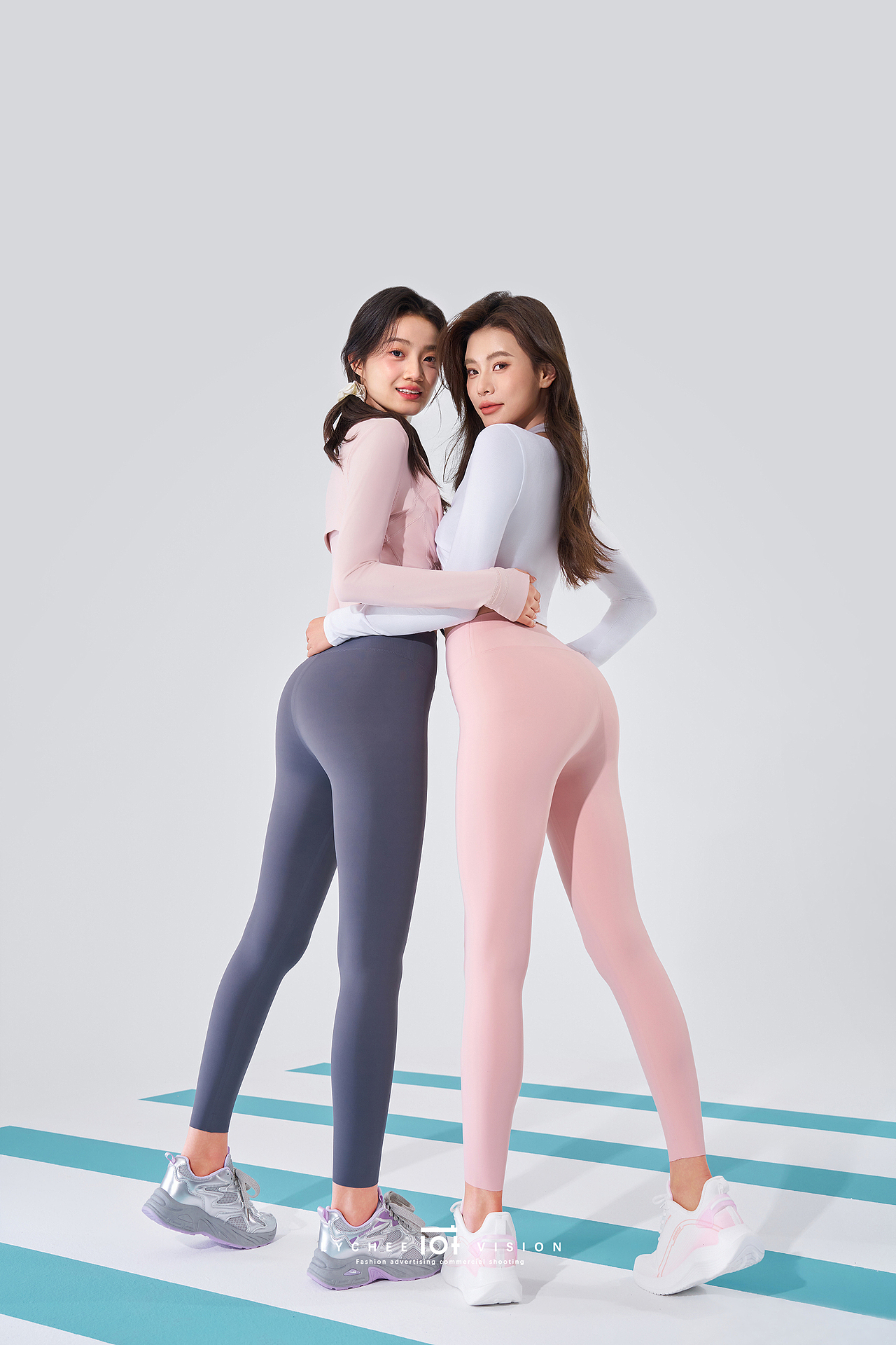 鲨鱼裤-春夏甜妹（图ZMzg3NzgwOTc2） - 人像摄影 - 站酷设计师荔枝视觉原创素材 - 站酷ZCOOL