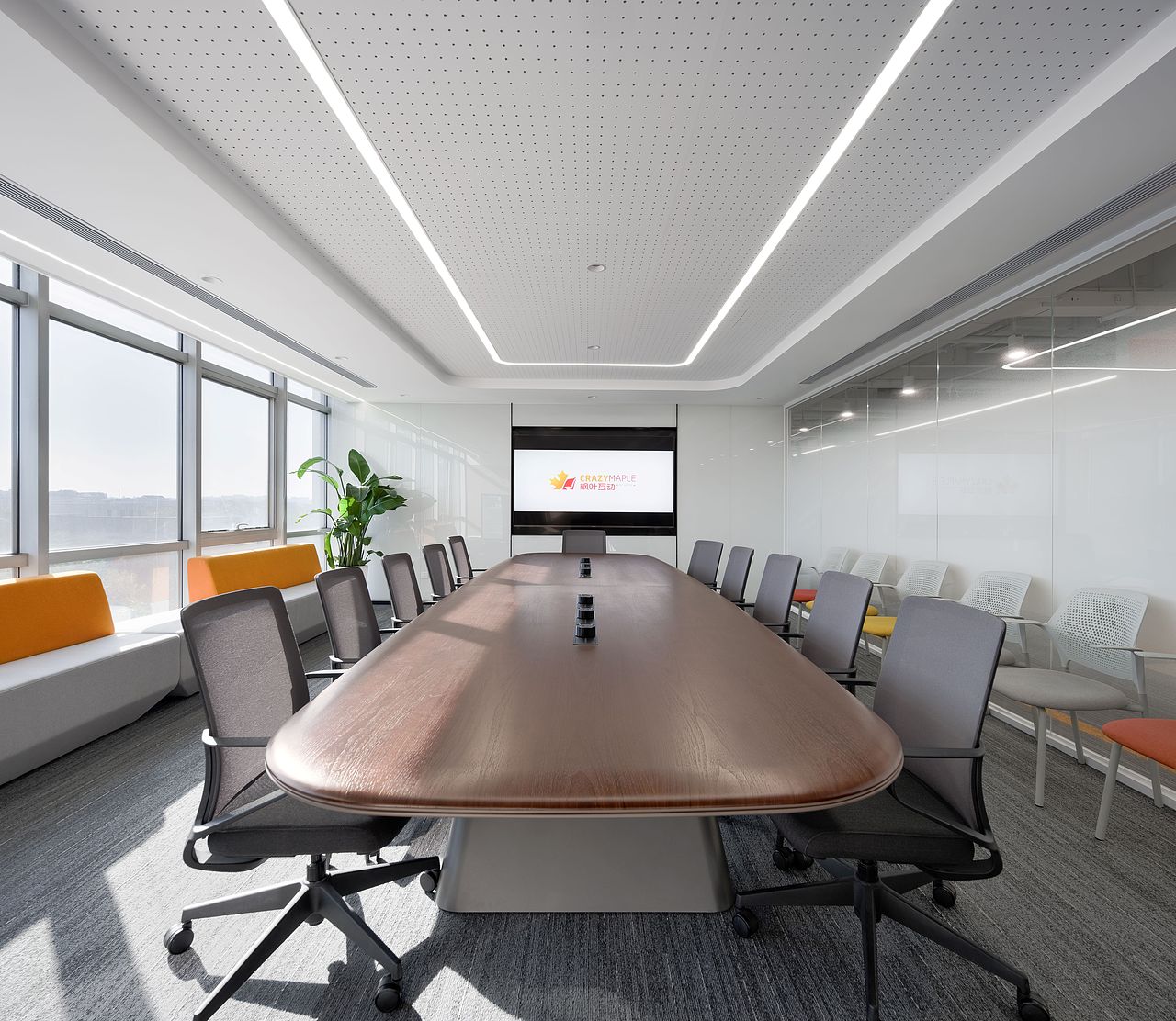 办公室空间设计案例 | 枫悦互动办公室空间实景拍摄