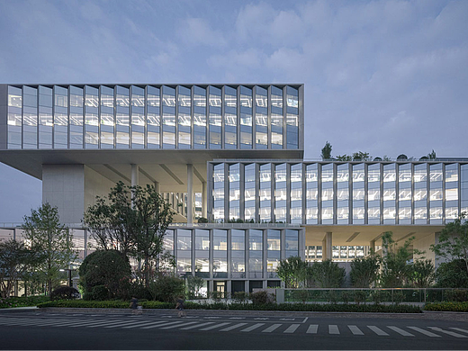 京东集团西南总部大厦SU模型下载