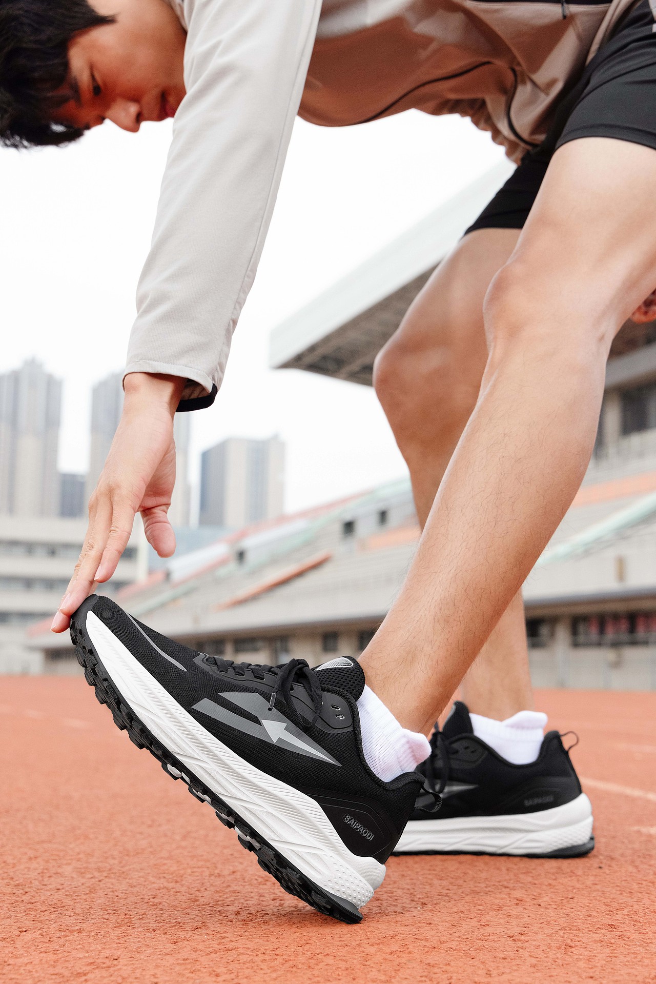 男跑鞋模特拍摄