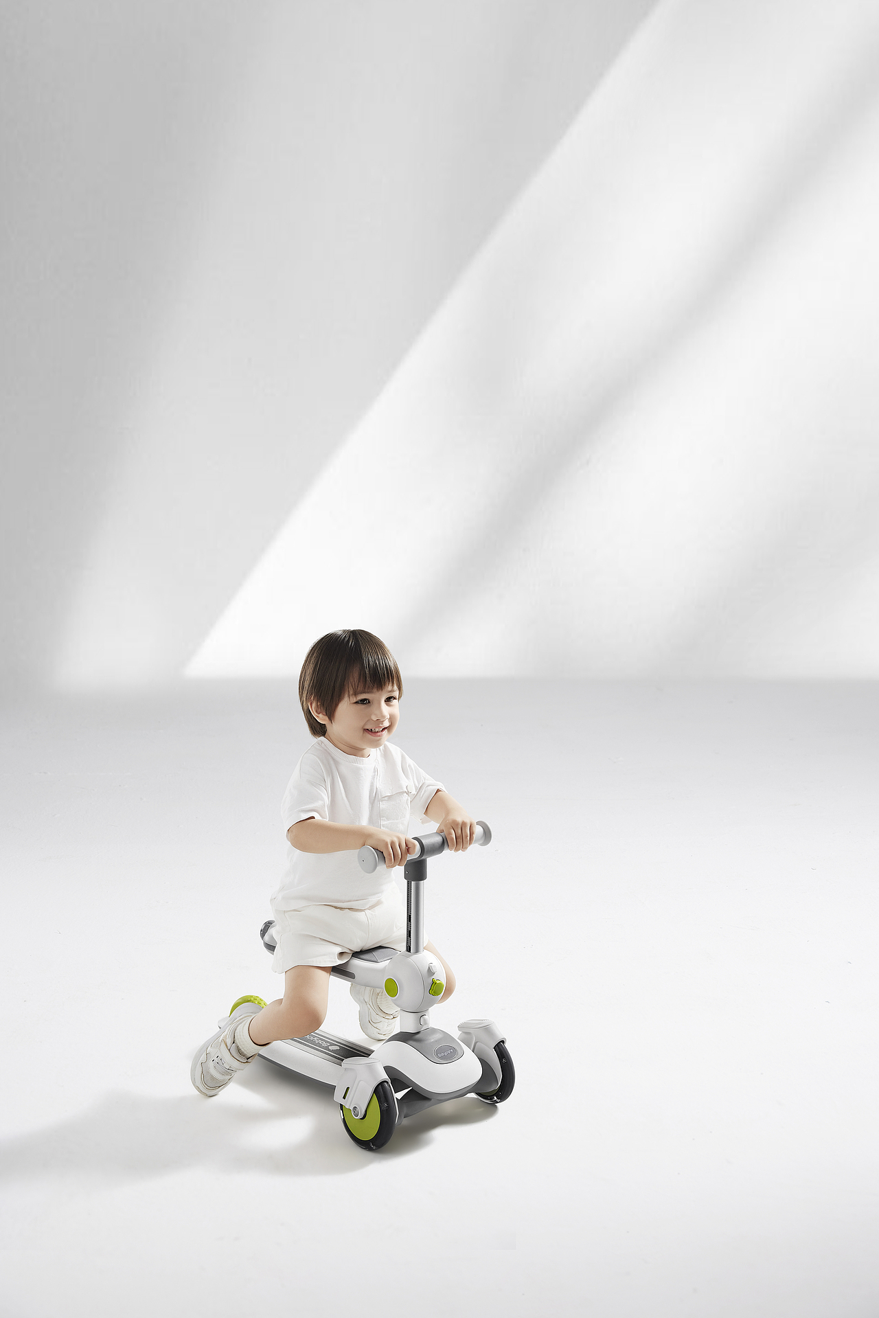 电商摄影｜六合一溜溜车拍摄