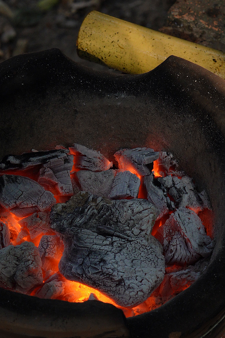 古法蛇油膏制作