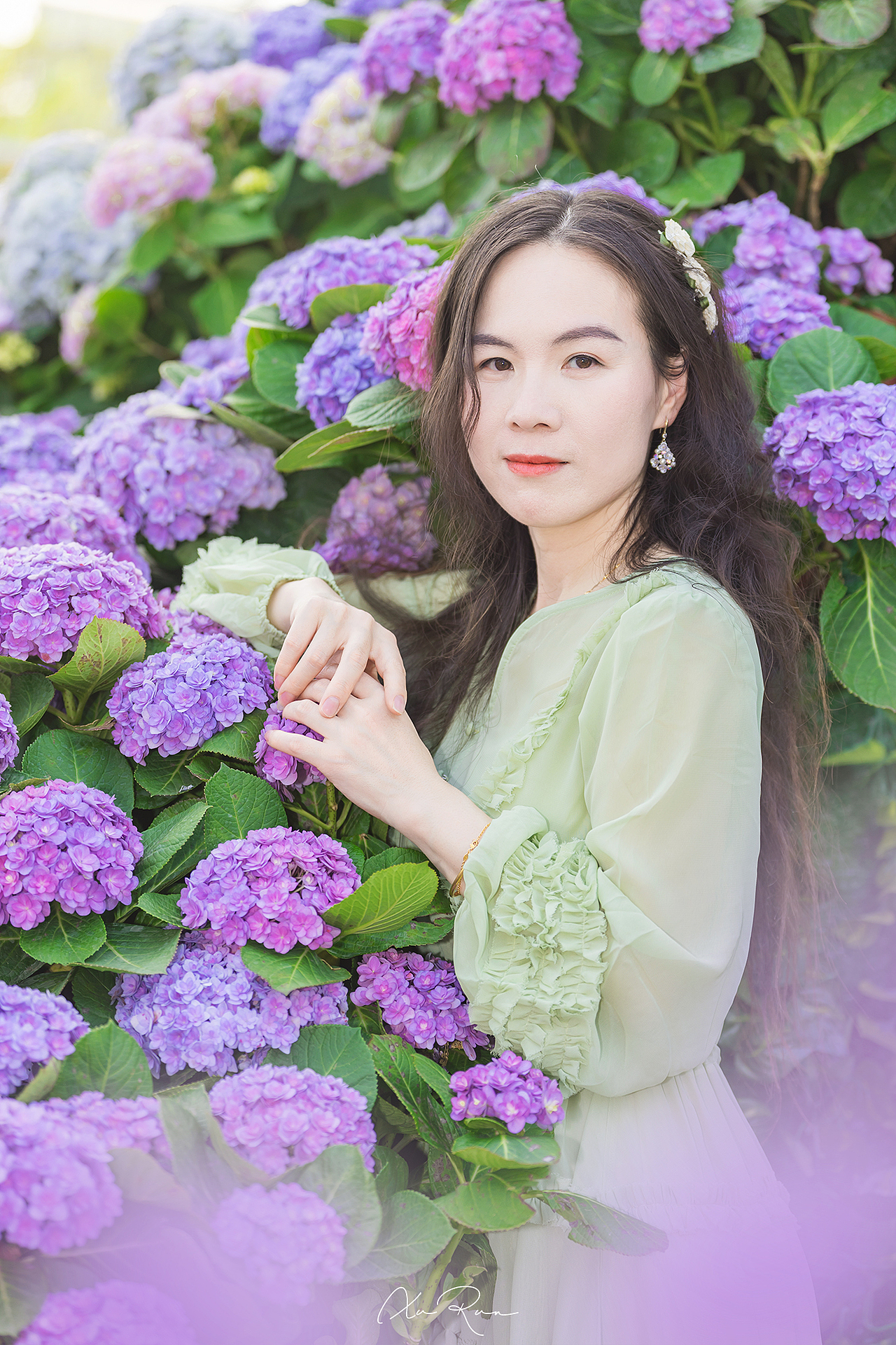 绣球春笺（图ZMzg3OTY5NzQ4） - 人像摄影 - 站酷设计师许润原创素材 - 站酷ZCOOL