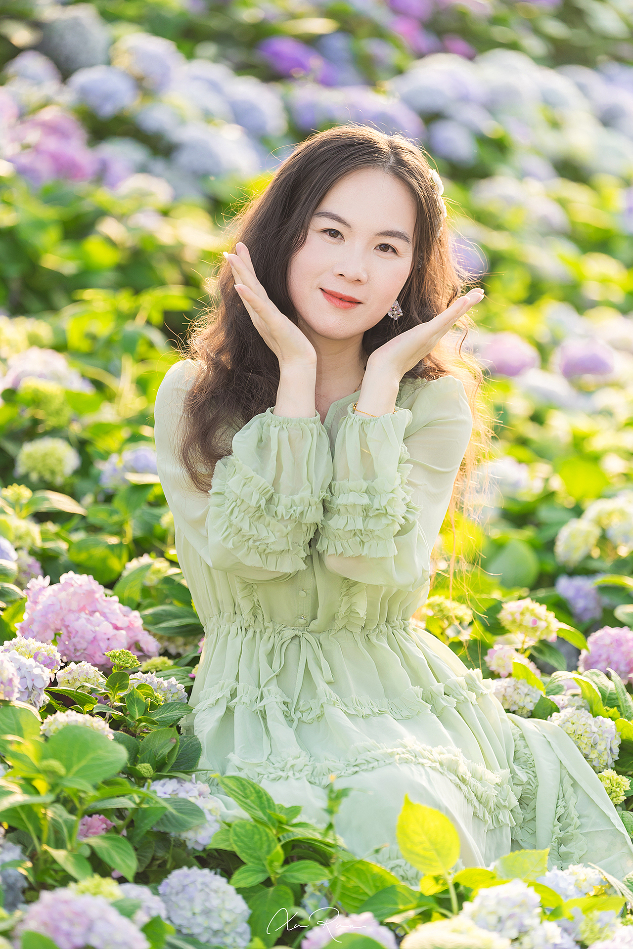 绣球春笺（图ZMzg3OTY5ODE2） - 人像摄影 - 站酷设计师许润原创素材 - 站酷ZCOOL