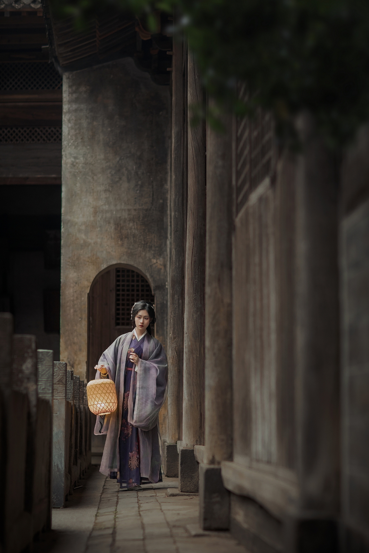 一颦一笑间，皆是旧时世家的风雅故事